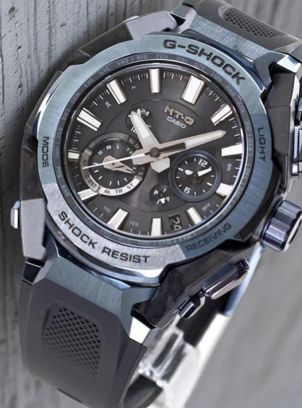 CASIO WATCH G-SHOCK MT-G MTG-B4000 SERIES MTG-B4000B-1A2JF MADE IN