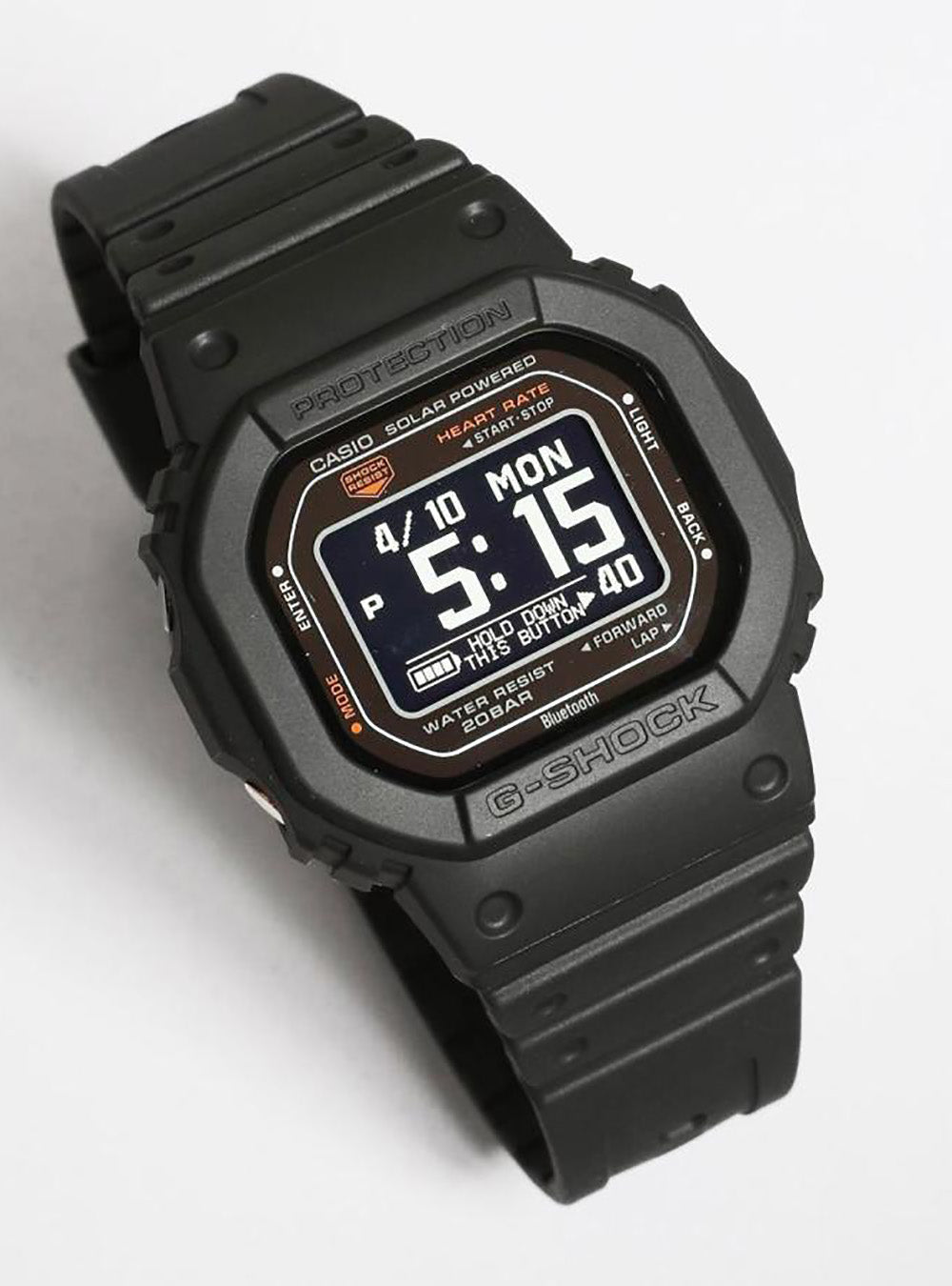 最新 G-SHOCK DW-H5600-1JR カシオ G-SQUAD-