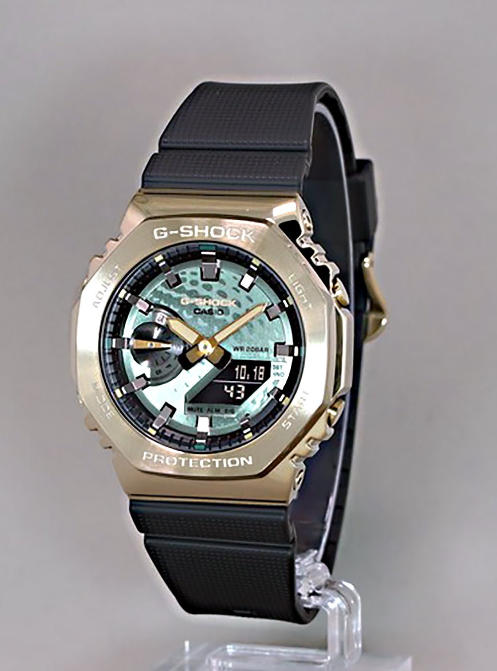 CASIO G-SHOCK RYO ISHIKAWA SIGNATURE MODEL ANALOG-DIGITAL 2100 SERIES  GM-2100RI23-1JR JDM