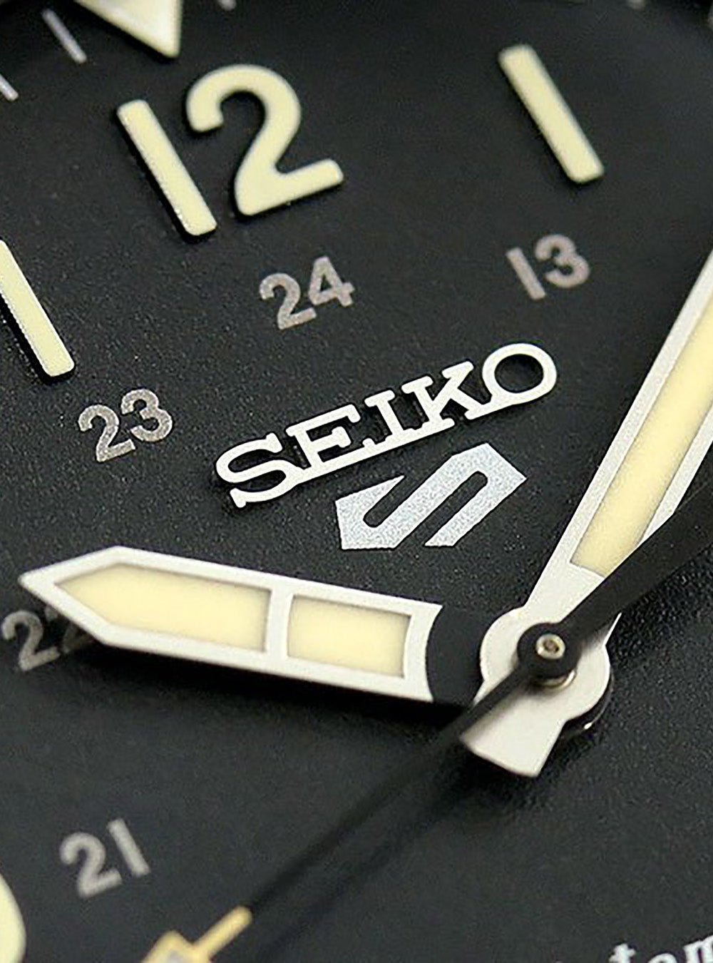 SEIKO 5 SPORTS AUTOMATIC MILITARY STYLE SBSA117 MADE IN JAPAN