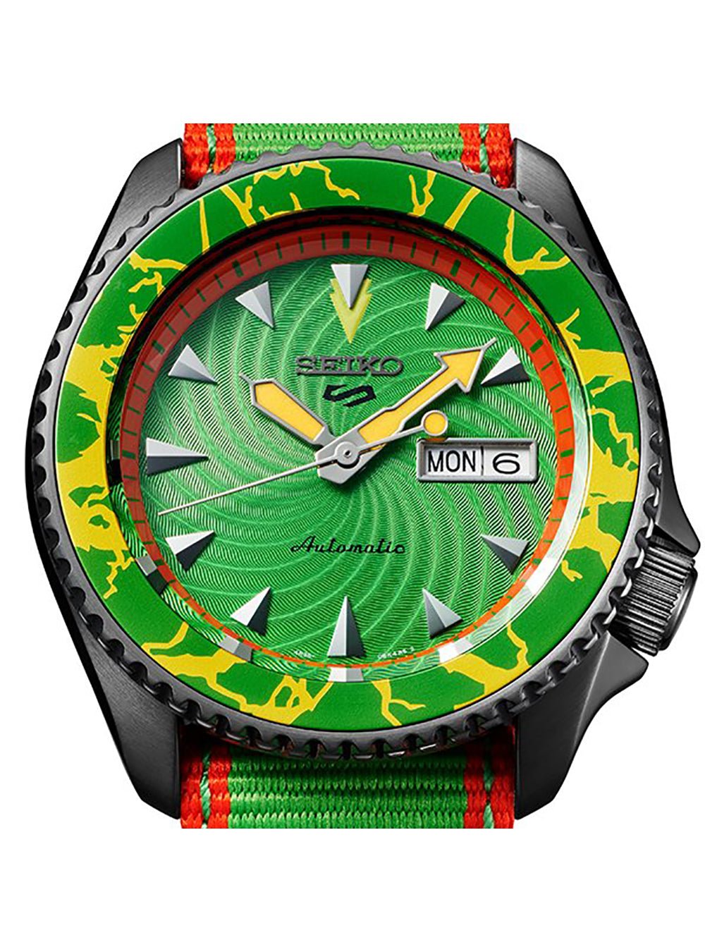 SEIKO 5 SPORTS STREET FIGHTER V BLANKA MODEL SBSA083 MADE IN JAPAN