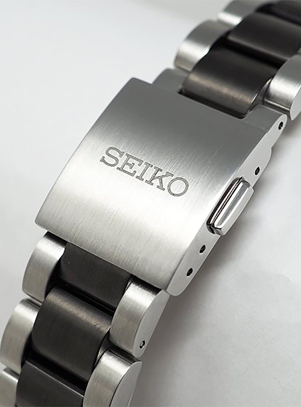 SEIKO PROSPEX SPEEDTIMER SOLAR CHRONOGRAPH SBDL101 EXCLUSIVE 